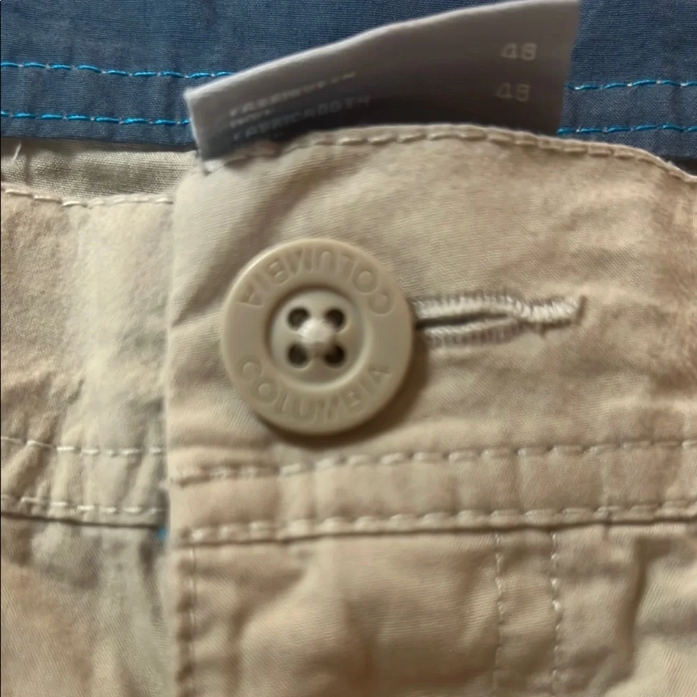 Columbia Tan Flat Front Shorts Lightweight Casual - Picture 3 of 8